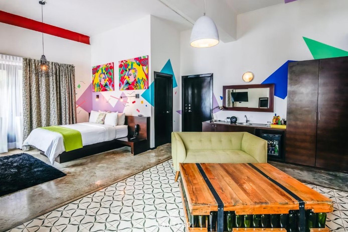 Geo Orga by Mariery Young room at Tántalo Hotel